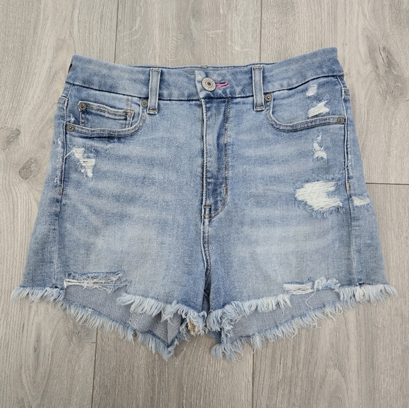 AMERICAN EAGLE Raw Hem Distressed Curvy Hi-Rise Shortie Size 4 - Picture 7 of 7